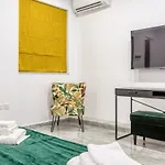 Apartment Luxury, One Of A Kind Home, In Ferries & Ac By 360 Estates *