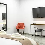 Luxury, One Of A Kind Home, In Ferries & Ac By 360 Estates Apartment *