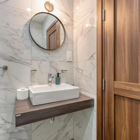 Luxury, One Of A Kind Home, In Ferries & Ac By 360 Estates