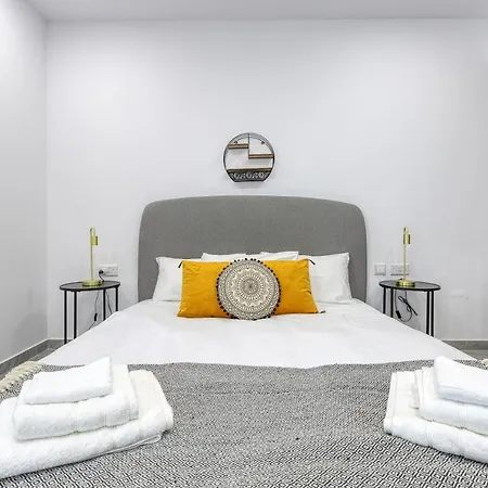 Luxury, One Of A Kind Home, In Ferries & Ac By 360 Estates Apartment Sliema