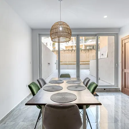 Luxury, One Of A Kind Home, In Ferries & Ac By 360 Estates Apartment Sliema