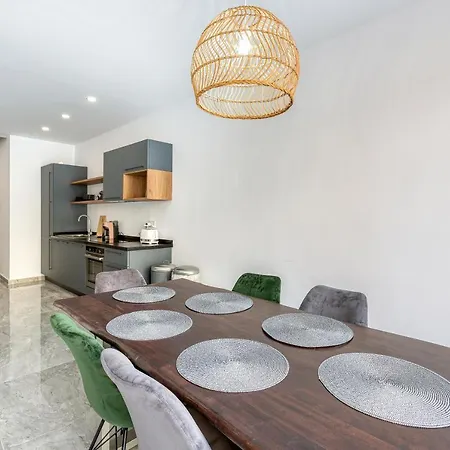 Luxury, One Of A Kind Home, In Ferries & Ac By 360 Estates * Sliema