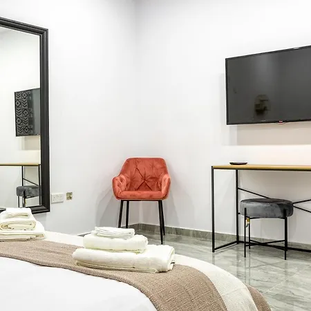 Luxury, One Of A Kind Home, In Ferries & Ac By 360 Estates Apartman *