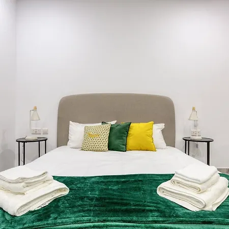 Apartment Luxury, One Of A Kind Home, In Ferries & Ac By 360 Estates