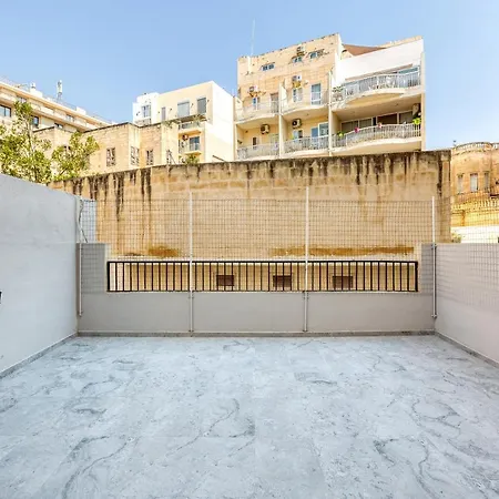 Luxury, One Of A Kind Home, In Ferries & Ac By 360 Estates Apartment Sliema