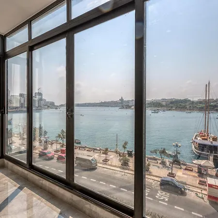 Daire Luxury, One Of A Kind Home, In Ferries & Ac By 360 Estates Sliema