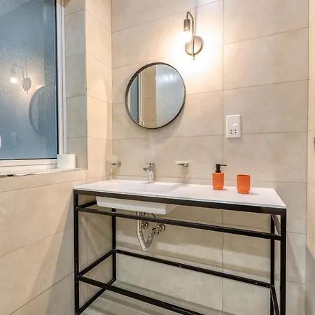 Luxury, One Of A Kind Home, In Ferries & Ac By 360 Estates